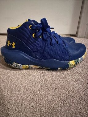 Under Armour Kids Blue and Yellow Basketball Sneakers - 13K (Little Kids)